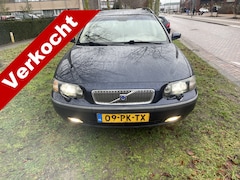 Volvo V70 - 2.4 Edition II Nw apk roest en schade vrij loopt en rijdt 100%