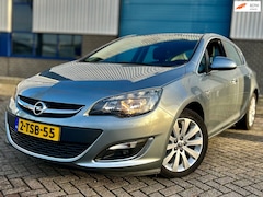 Opel Astra - 1.4 Turbo Cosmo * TREKHAAK