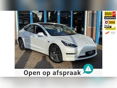 Tesla Model 3 - Long Range RWD 75 kWh 2019 NAVI NAP
