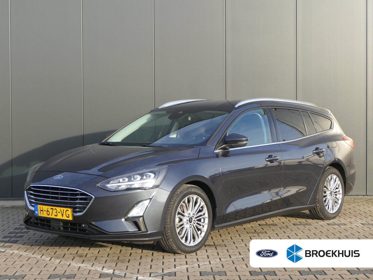 Ford Focus Wagon - 1.0 EcoBoost Titanium | Winterpack | LED Koplampen | 17 Inch Velgen | Navigatie | Keyless - AutoWereld.nl