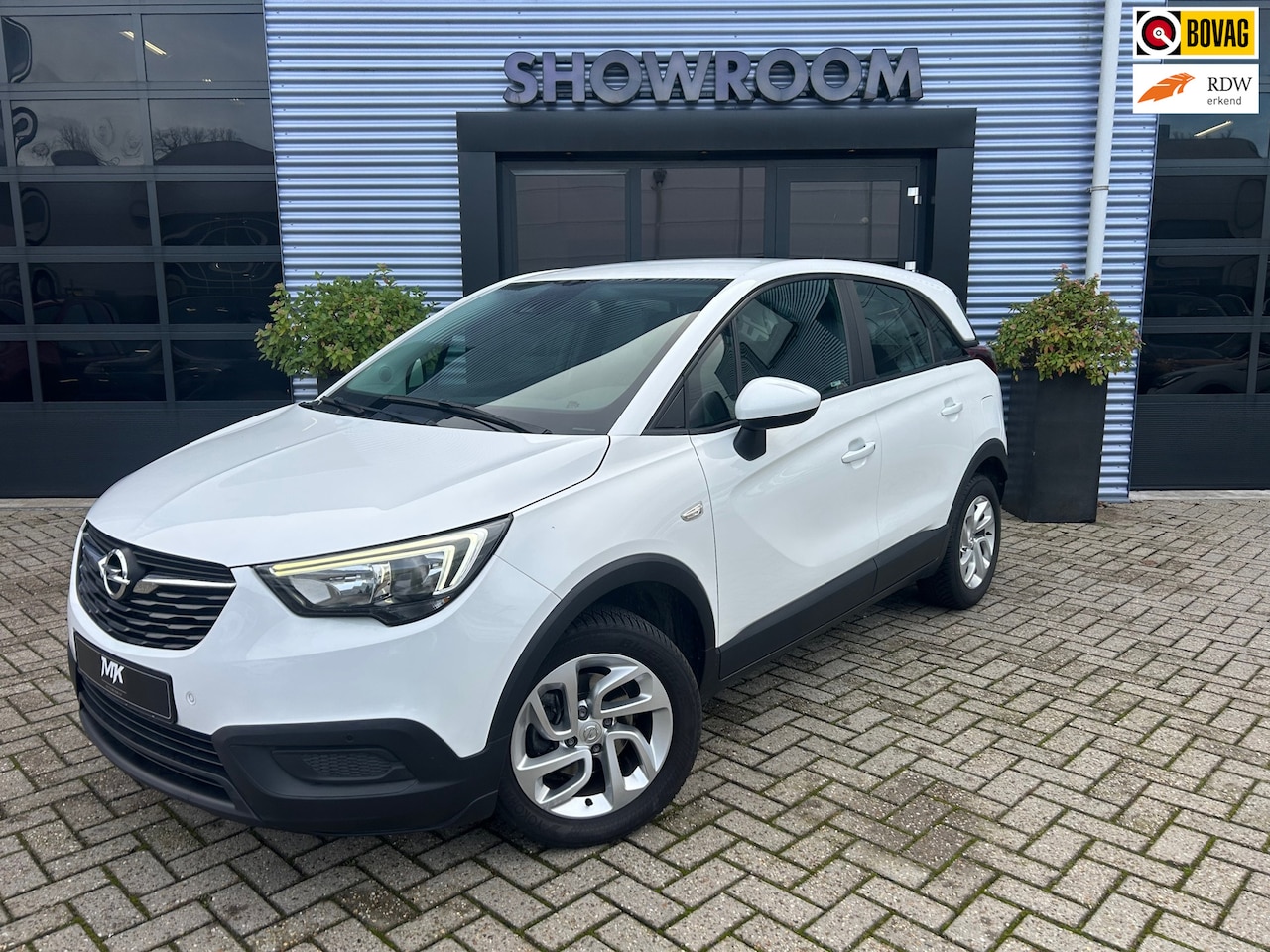Opel Crossland X - 1.2 Turbo Innovation Automaat|Applecarplay|Stoel en Stuurverwarming - AutoWereld.nl