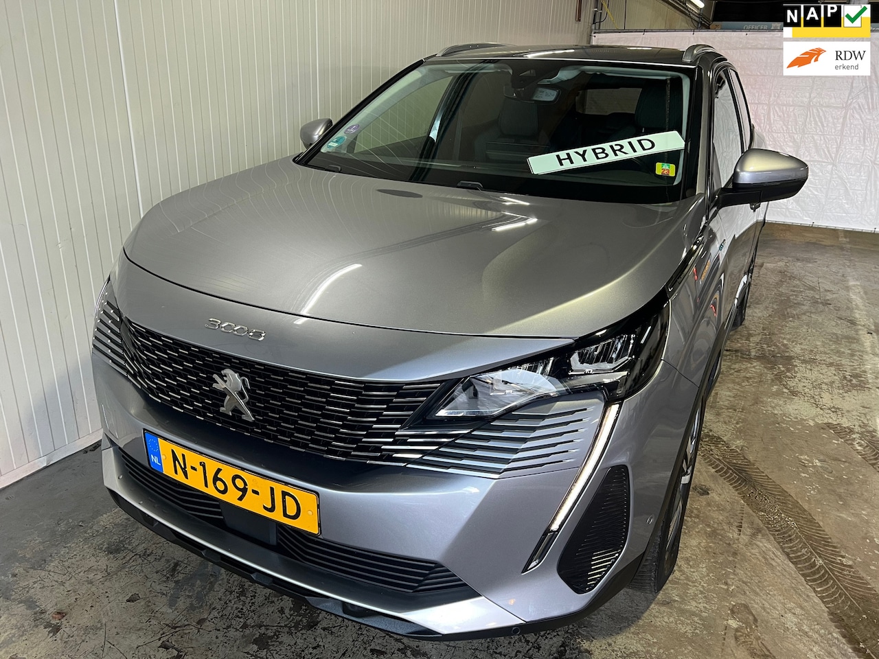 Peugeot 3008 - 1.6 HYbrid 225 Blue Allure EERSTE EIGENAAR/360* - AutoWereld.nl