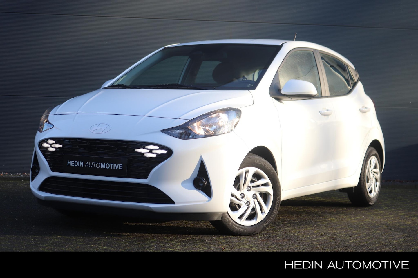 Hyundai i10 - 1.0 Comfort | Apple Carplay/Android Auto | All season Banden | - AutoWereld.nl