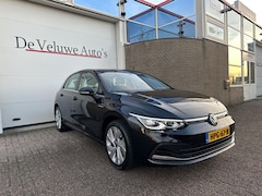 Volkswagen Golf - 1.5 eTSI Style|ACC|Carplay|Alcantara|Camera|
