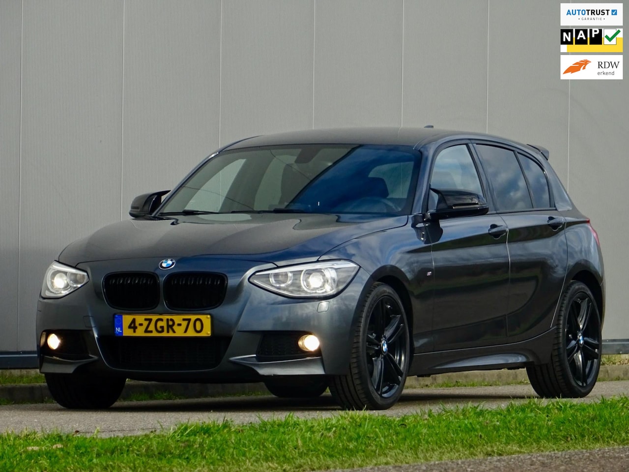 BMW 1-serie - 116i Aut ///M-Sport - Alcantara - NL / UNIEK! - AutoWereld.nl