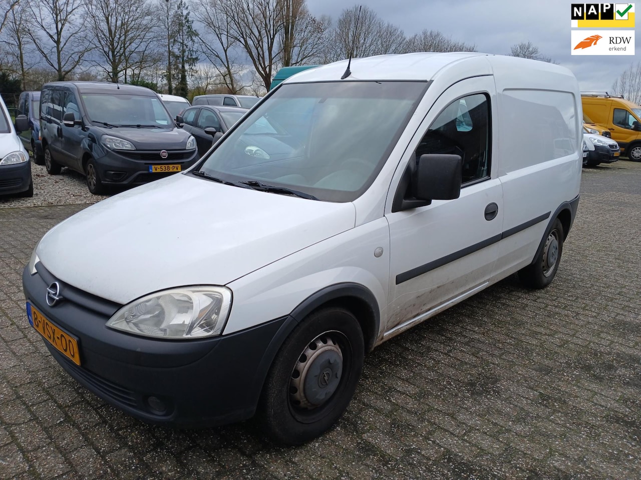 Opel Combo - 1.3 CDTi L1H1 ecoFLEX 1.3 CDTi L1H1 ecoFLEX - AutoWereld.nl
