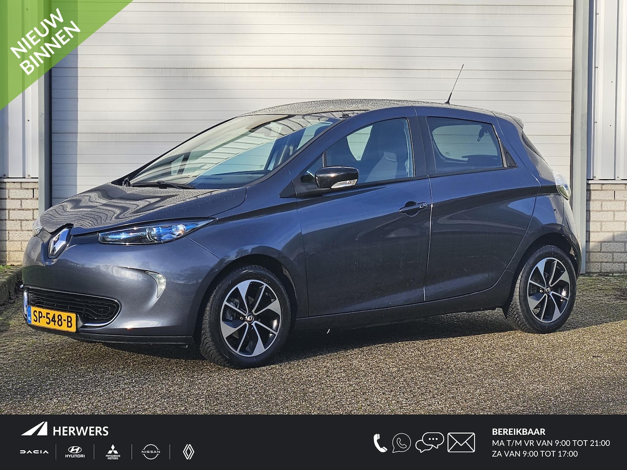 Renault Zoe - R90 Intens 41 kWh / All Season Banden / Android Auto / Lichtmetalen Velgen / Parkeersensor - AutoWereld.nl