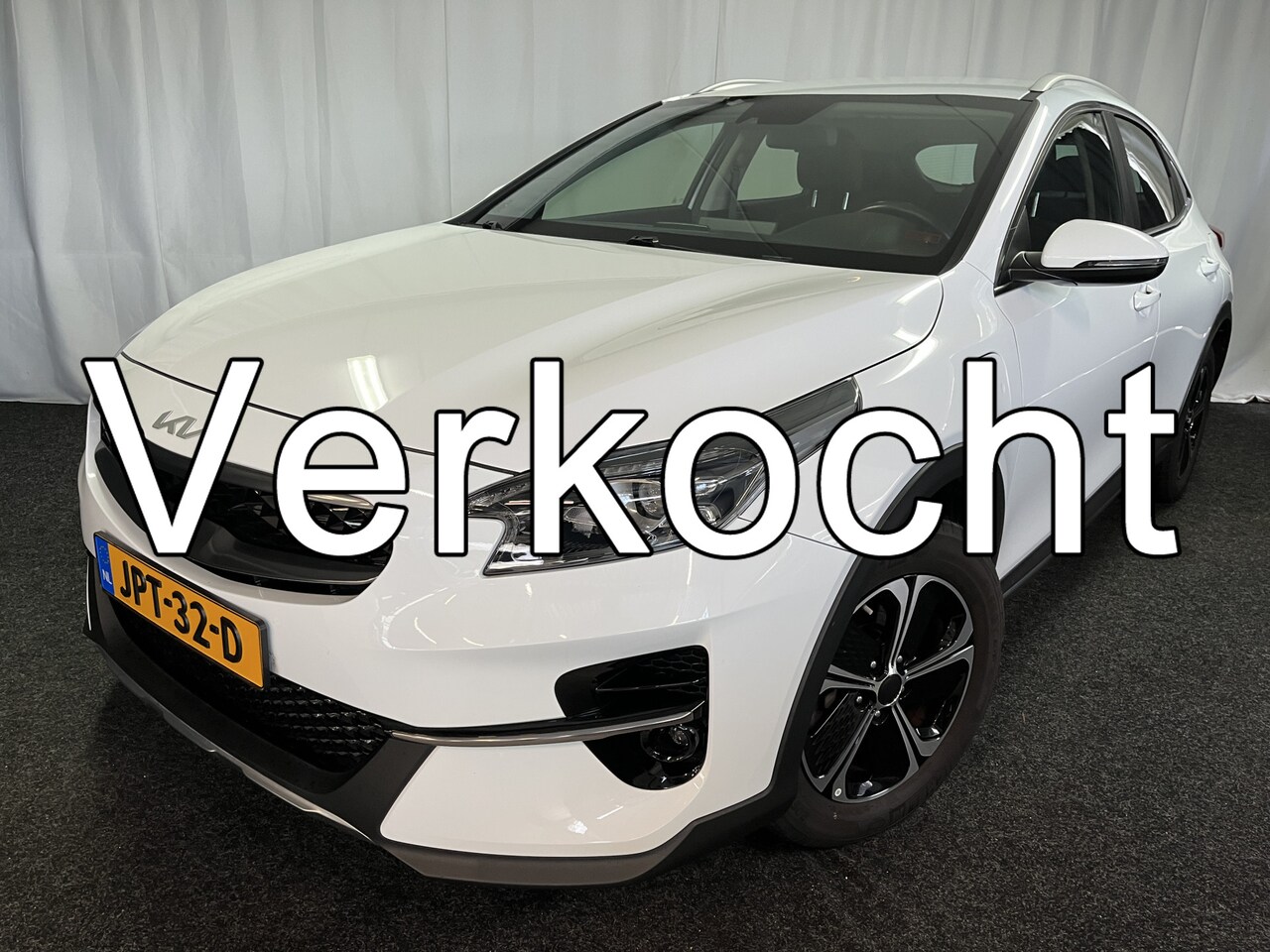 Kia XCeed - 1.6 GDi PHEV PLUG-IN DynamicLine ECC/CAMERA/APPLE/STOELVERW. - AutoWereld.nl