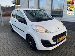 Peugeot 107 - 1.0 Blue Lease / Airco / Elektrische ramen / Centrale vergrendeling op afstand