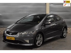 Honda Civic - 1.8 Type S + Climate Control|Cruise Control|Stoelverwarming|Parkeersensoren| Zeer Netjes|