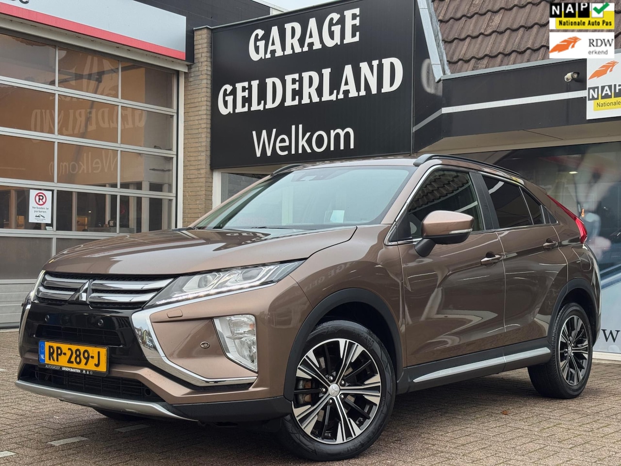 Mitsubishi Eclipse Cross - 1.5 DI-T Instyle | Xenon | Cruise | Climate | Pdc | Iso | Head-up | Full-option's! - AutoWereld.nl