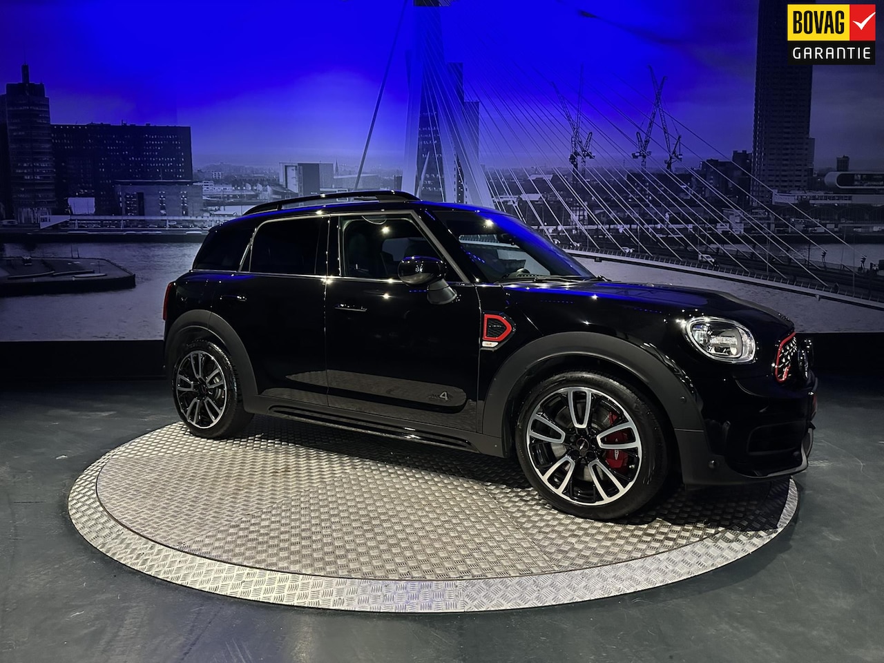 MINI Countryman - Mini 2.0 John Cooper Works ALL4 Chili *Pano*HUD*HarmanKardon*Camera* - AutoWereld.nl