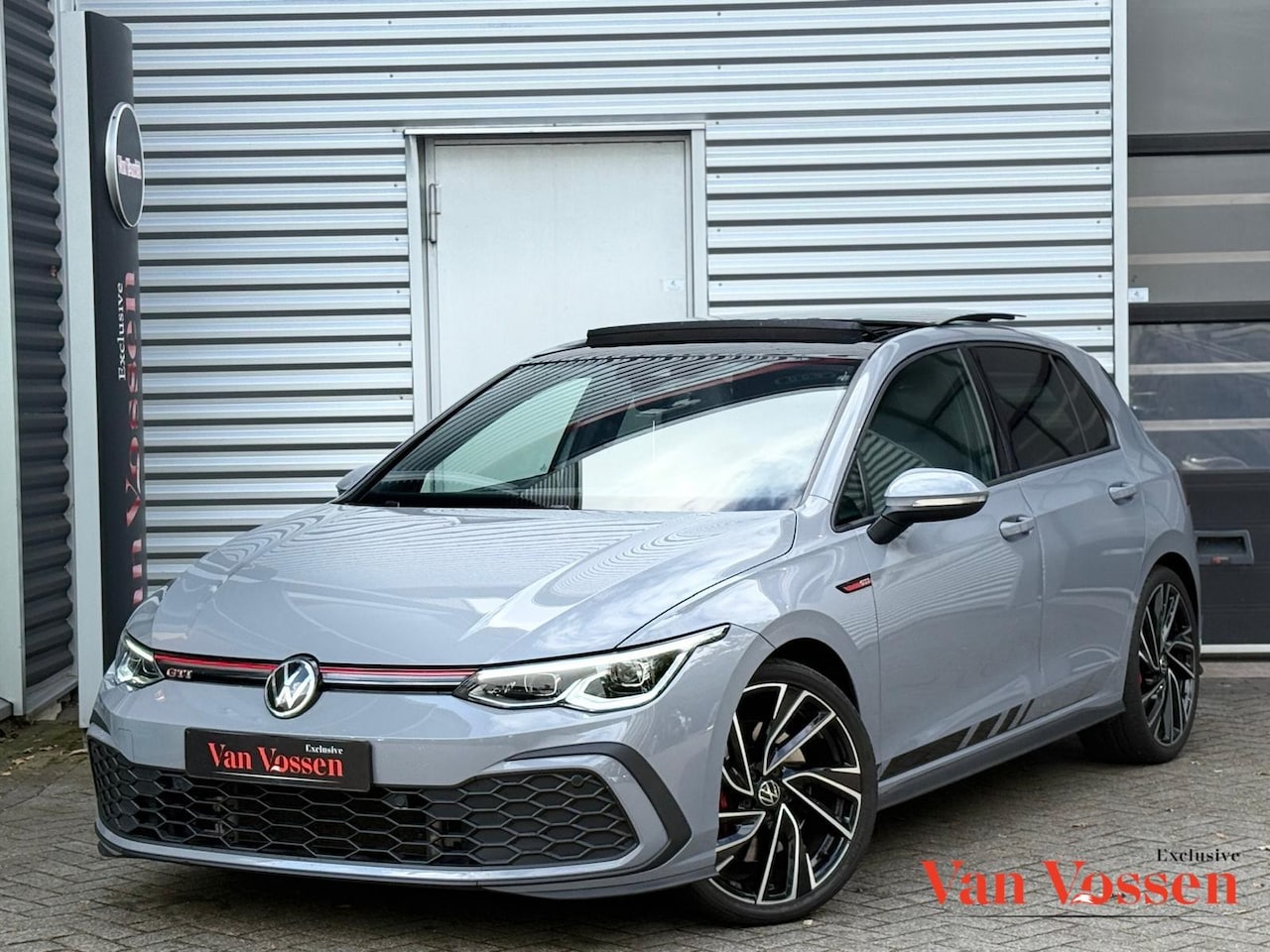 Volkswagen Golf - 8 2.0 TSI GTI 245PK|Pano|Carplay|Camera|Sfeer|Virtual - AutoWereld.nl