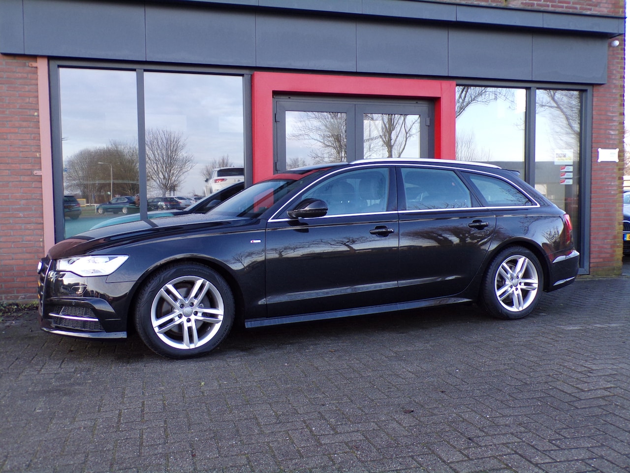 Audi A6 Avant - 2.0 TDI ultra Advance Sport 2x S-Line Trekhaak Automaat NAP Bomvol!!!! - AutoWereld.nl