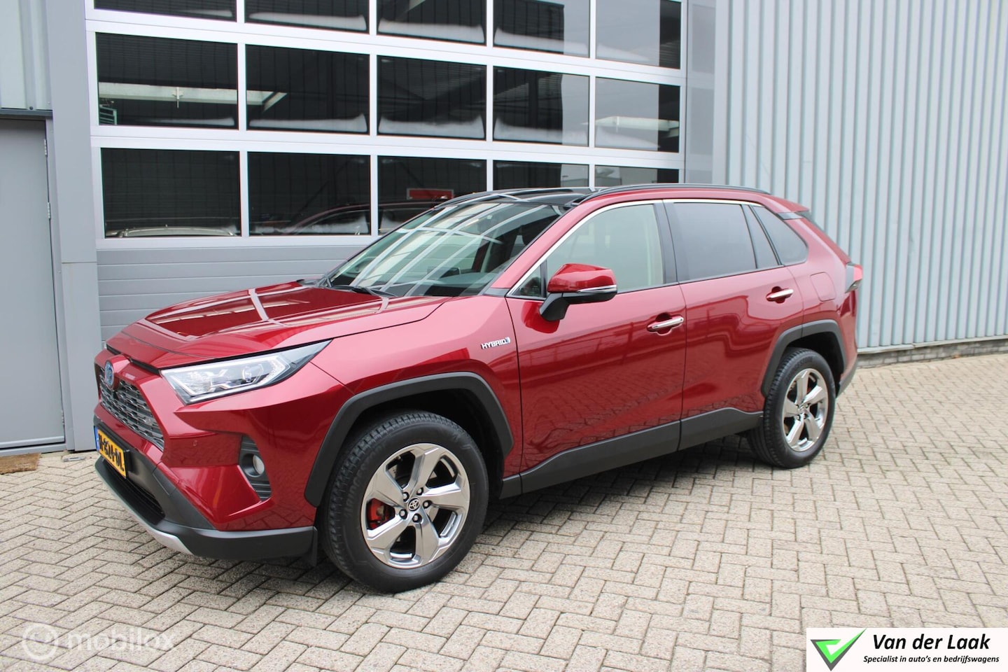 Toyota RAV4 - 2.5 Hybrid AWD Executive | 1e Eigenaar | Panoramadak | NL Auto. - AutoWereld.nl