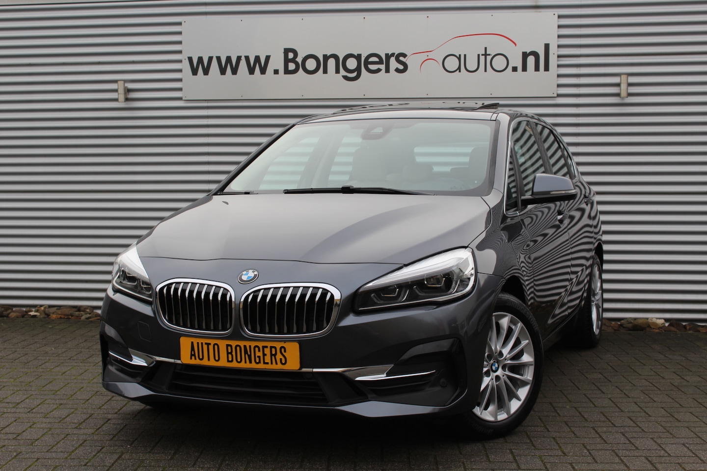 BMW 2-serie Active Tourer - 225xe iPerformance High Executive - AutoWereld.nl