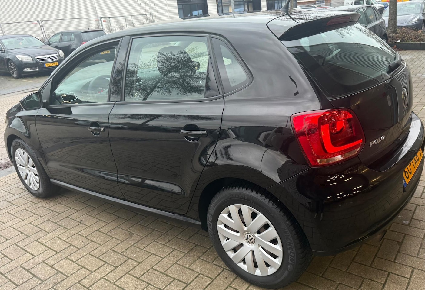 Volkswagen Polo - 1.2 TSI Comfortline (105 pk) / Navigatie /5Drs - AutoWereld.nl