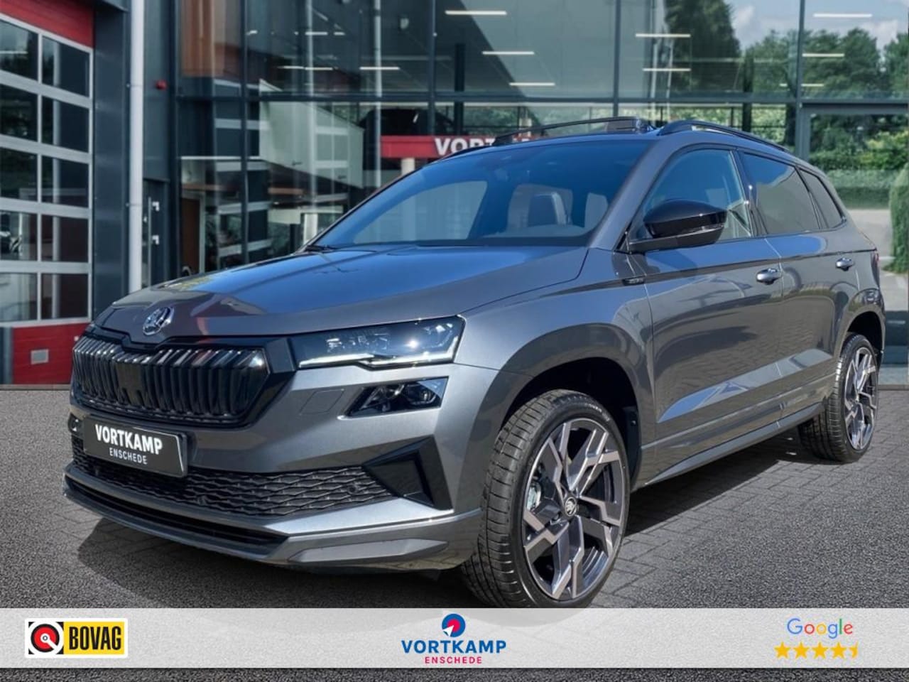 Skoda Karoq - 1.5 TSI DSG SPORTLINE PANO-DAK/TREKHAAK/CAMERA/CARPLAY/ACC/STOELVERW - AutoWereld.nl