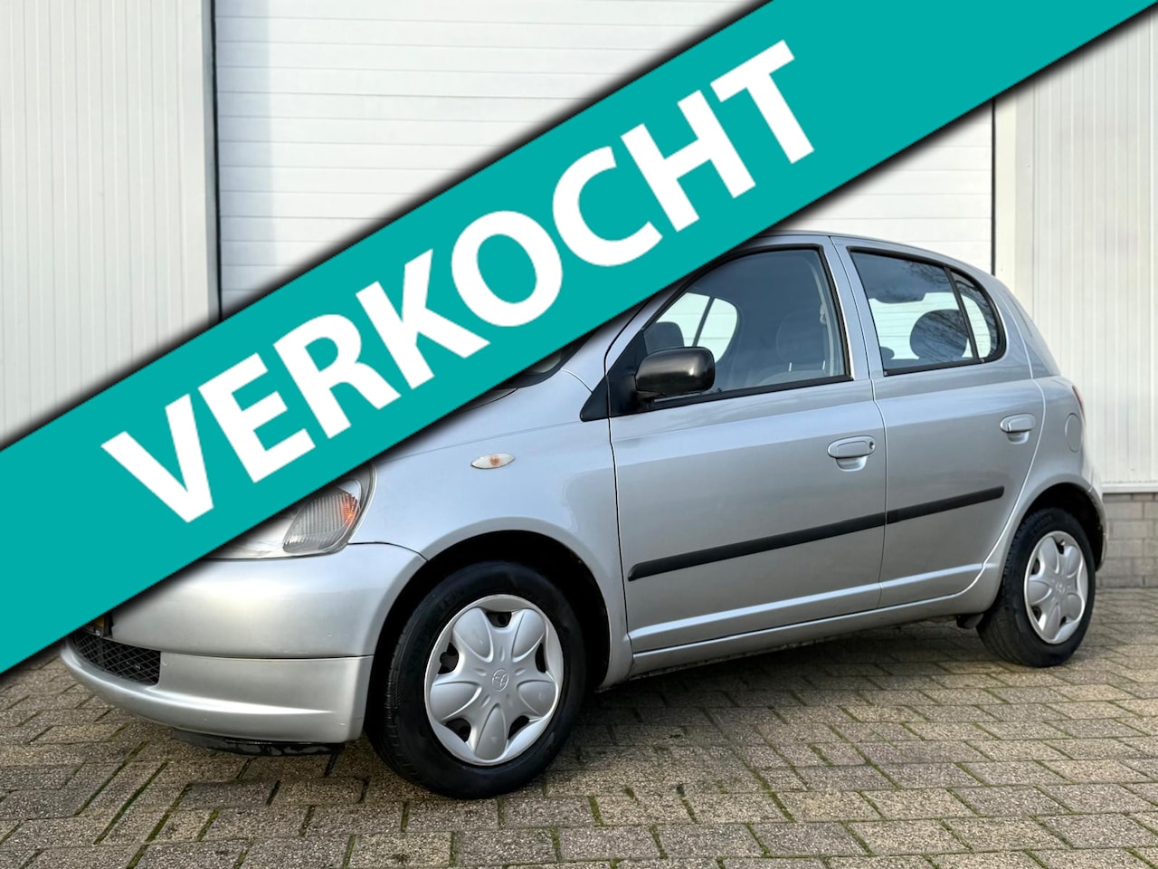 Toyota Yaris - 1.3-16V VVT-i Sol Airco Elektrische ramen APK - AutoWereld.nl