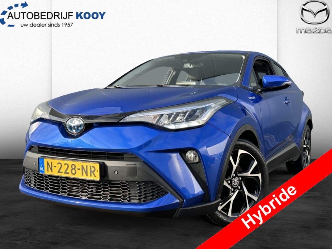 Toyota C-HR - 2.0 184PK Hybrid Dynamic / Trekhaak / 100%NL / Camera - AutoWereld.nl