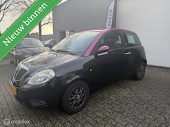 Lancia Y(psilon) - Ypsilon 1.2 Argento / NAP / Airco / inruil mogelijk /