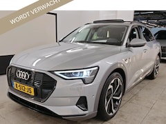 Audi e-tron - 55 SOH 90% PANO 21inch LEER Trekhaak 95 kWh