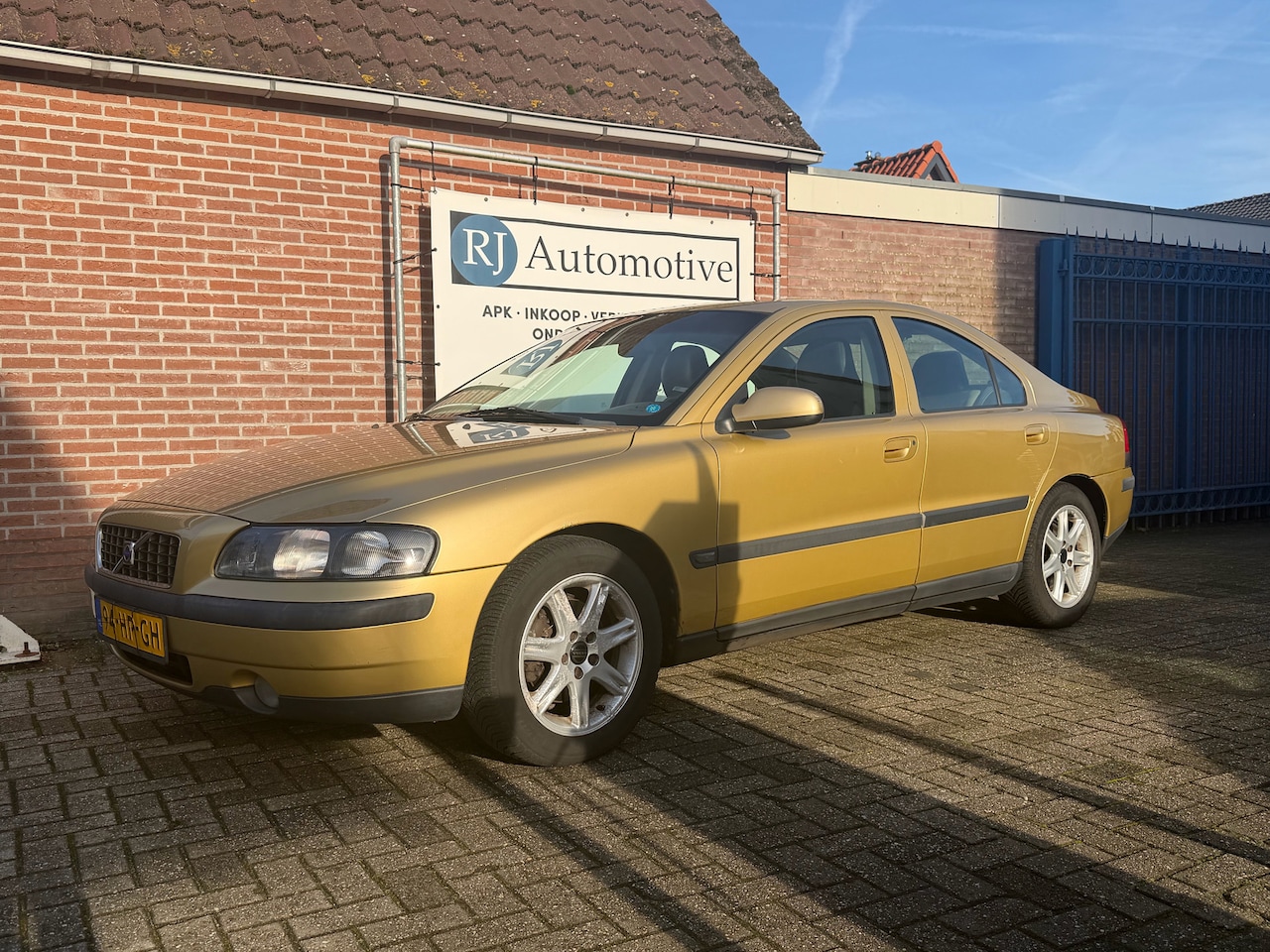 Volvo S60 - 2.4 Edition LPG/NAP/TREKHAAK - AutoWereld.nl