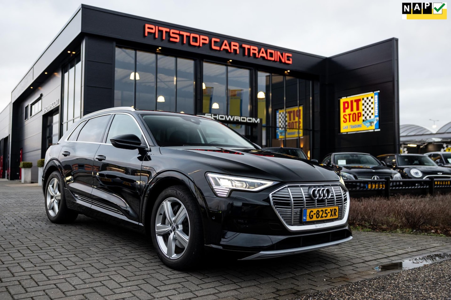 Audi e-tron - E-tron 50 quattro Launch edition 71 kWh, 313 PK, NL auto, PDC, Cruise! - AutoWereld.nl