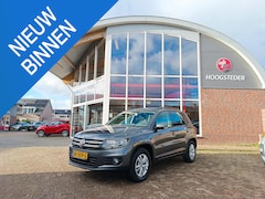 Volkswagen Tiguan - 1.4 TSI Comfort&Design, navigatie, trekhaak, pdc