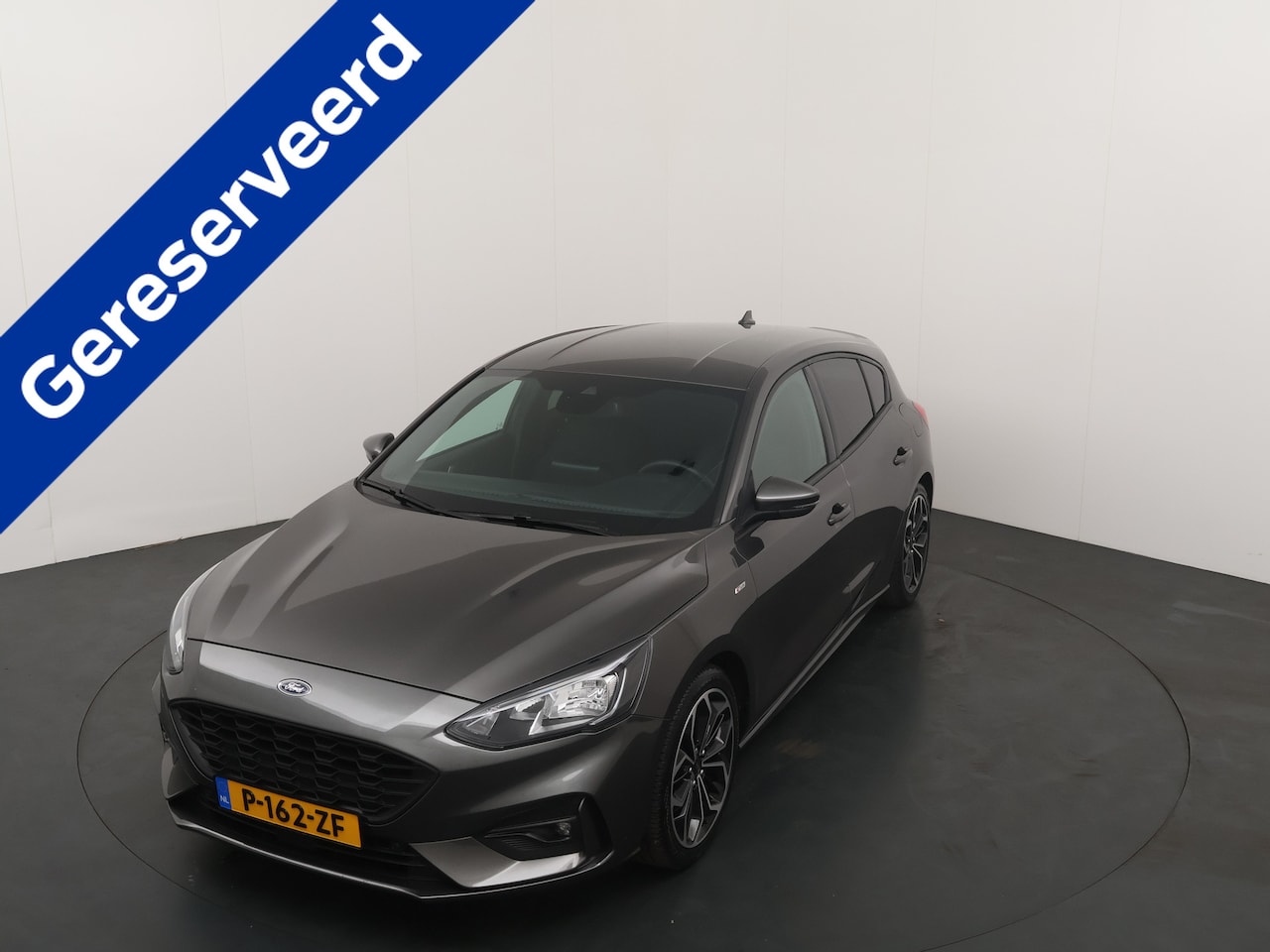 Ford Focus - EcoBoost Hybrid 125 pk ST-Line | Winter Pack | Camera | LED | 18" | Keyless entry | 100% d - AutoWereld.nl