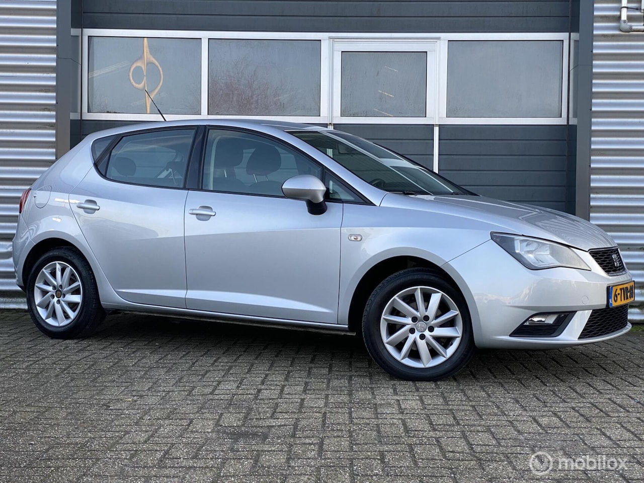 SEAT Ibiza - 1.2TSI Chill Out plus 5D 2013|Cruise|Elek. Pakket - AutoWereld.nl
