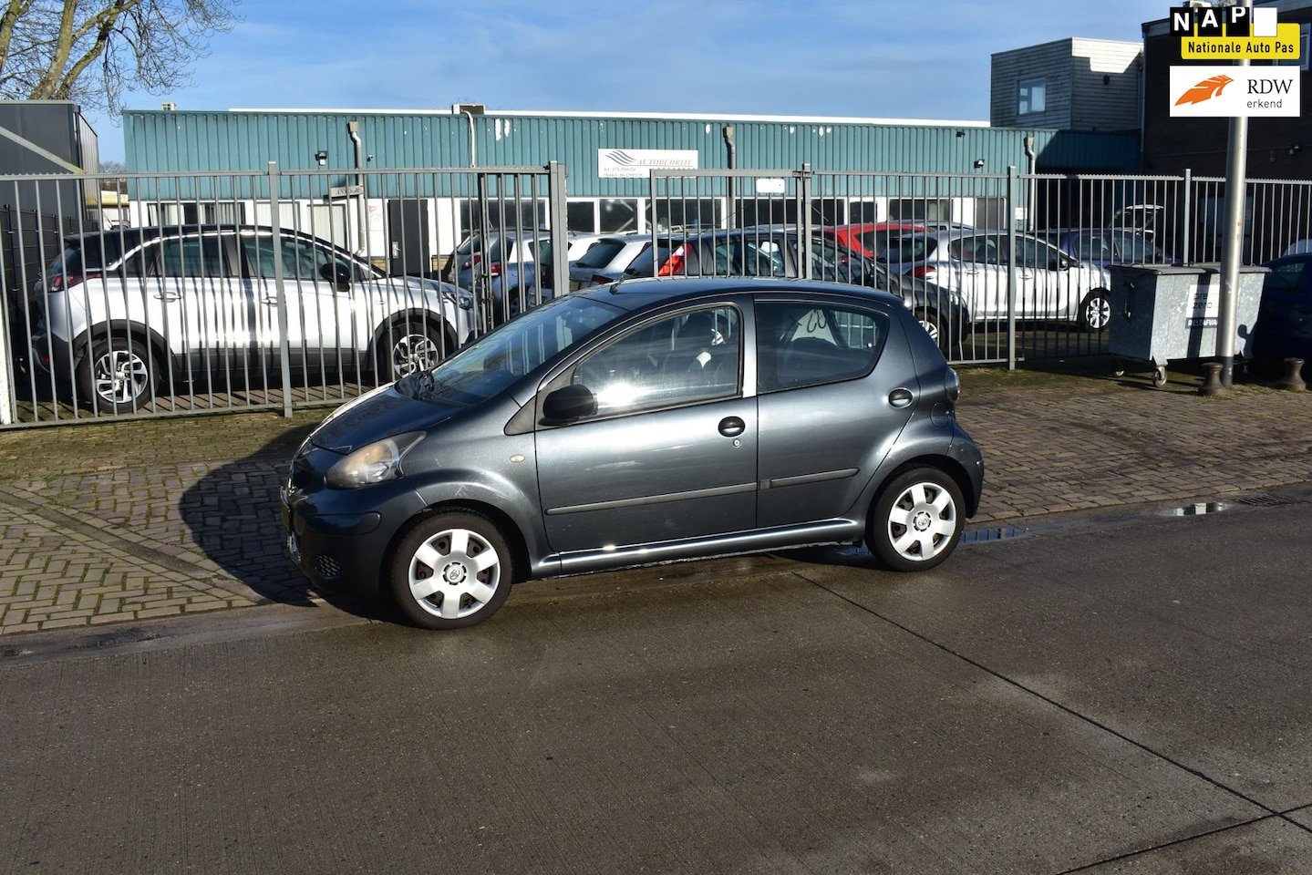 Toyota Aygo - 1.0-12V Access 1.0-12V Access - AutoWereld.nl