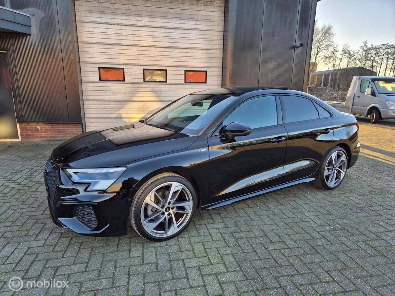 Audi A3 Limousine - 35 TFSI S edition 35 TFSI S edition - AutoWereld.nl