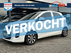 Kia Picanto - 1.0 CVVT ECONOMYPLUSLINE NAVIGATOR AC/BLUETOOTH/NAV/CAMERA/LMV