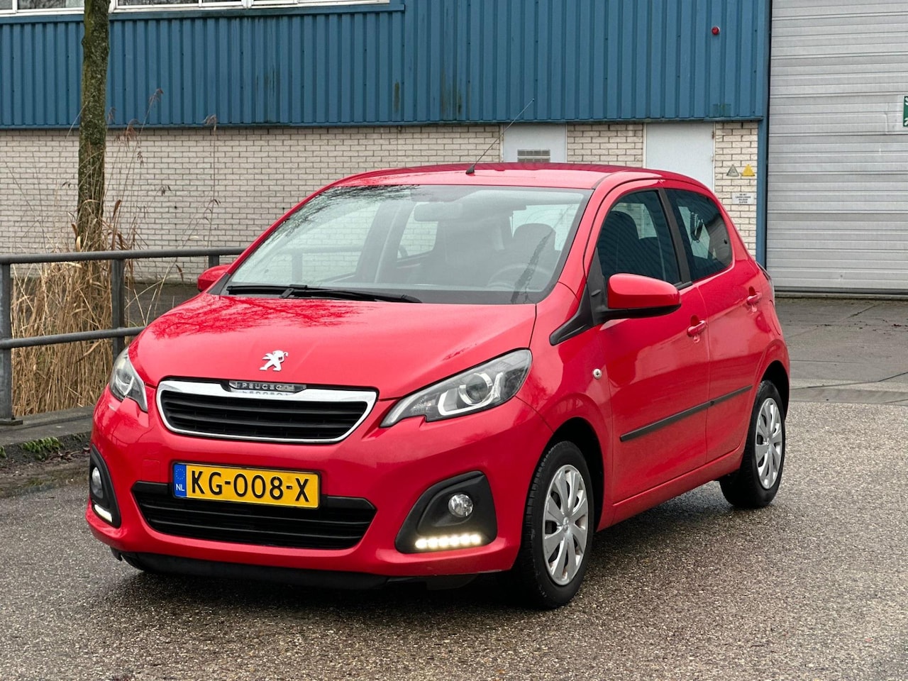 Peugeot 108 - 1.0 e-VTi Active Airco! 50.500 KM NAP! APK! 5deurs - AutoWereld.nl