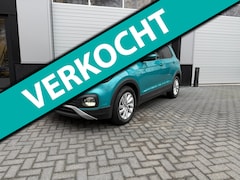 Volkswagen T-Cross - 1.0 TSI Life / Apple Carplay / Adaptive Cruise / Climate Control