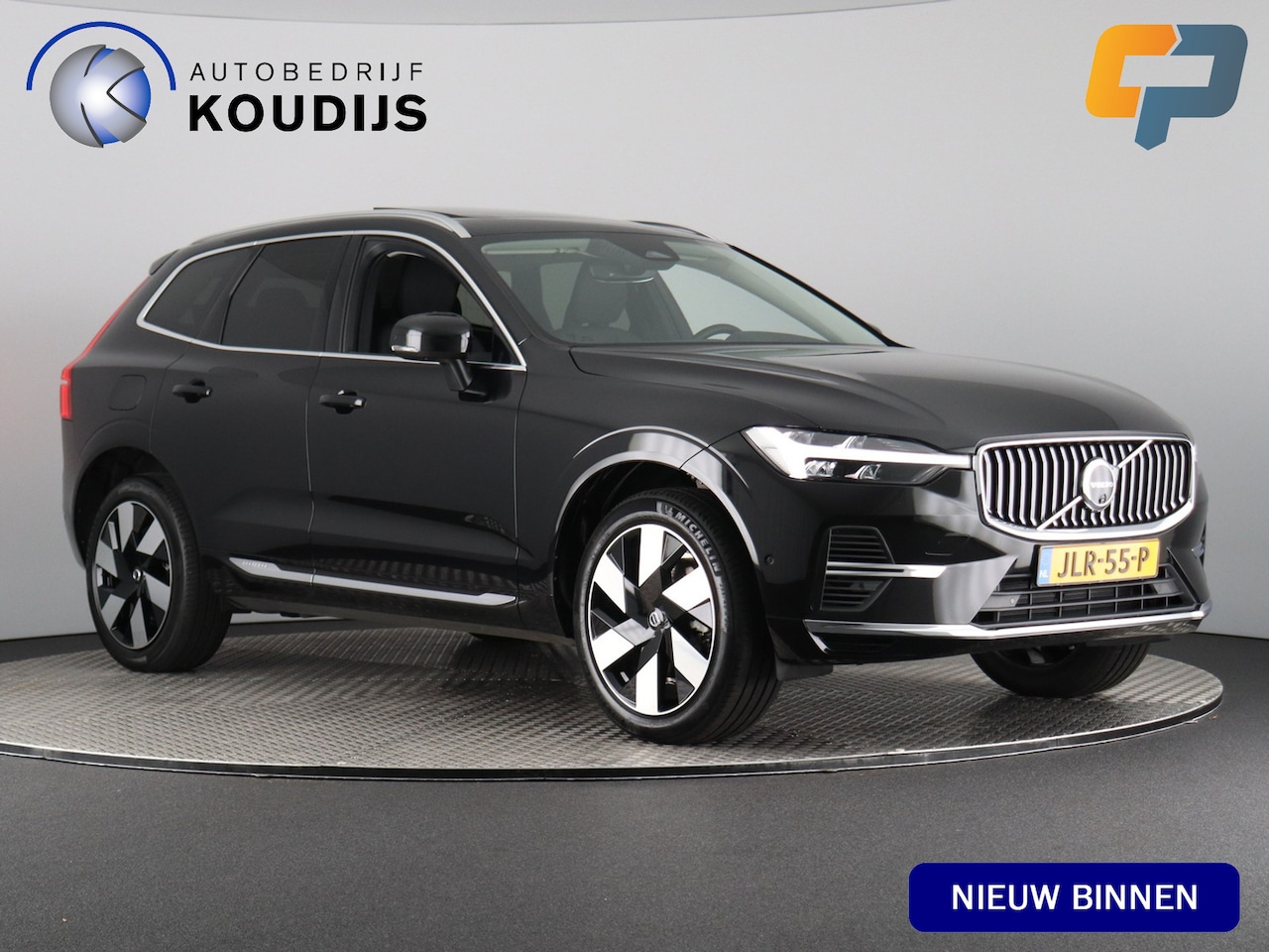Volvo XC60 - 2.0 T8 Plug-in hybrid AWD Plus Bright 2.0 T8 Plug-in hybrid AWD Plus Bright (Pano / 360 Cam / Navi / Winterpakket) - AutoWereld.nl