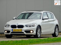 BMW 1-serie - 116i Sport /// Pearl / Pano-Dak / Dealer-Oh