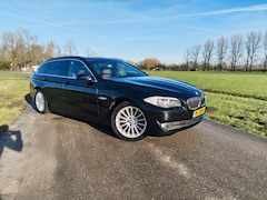 BMW 5-serie Touring - 528i High Executive 6 cilinder