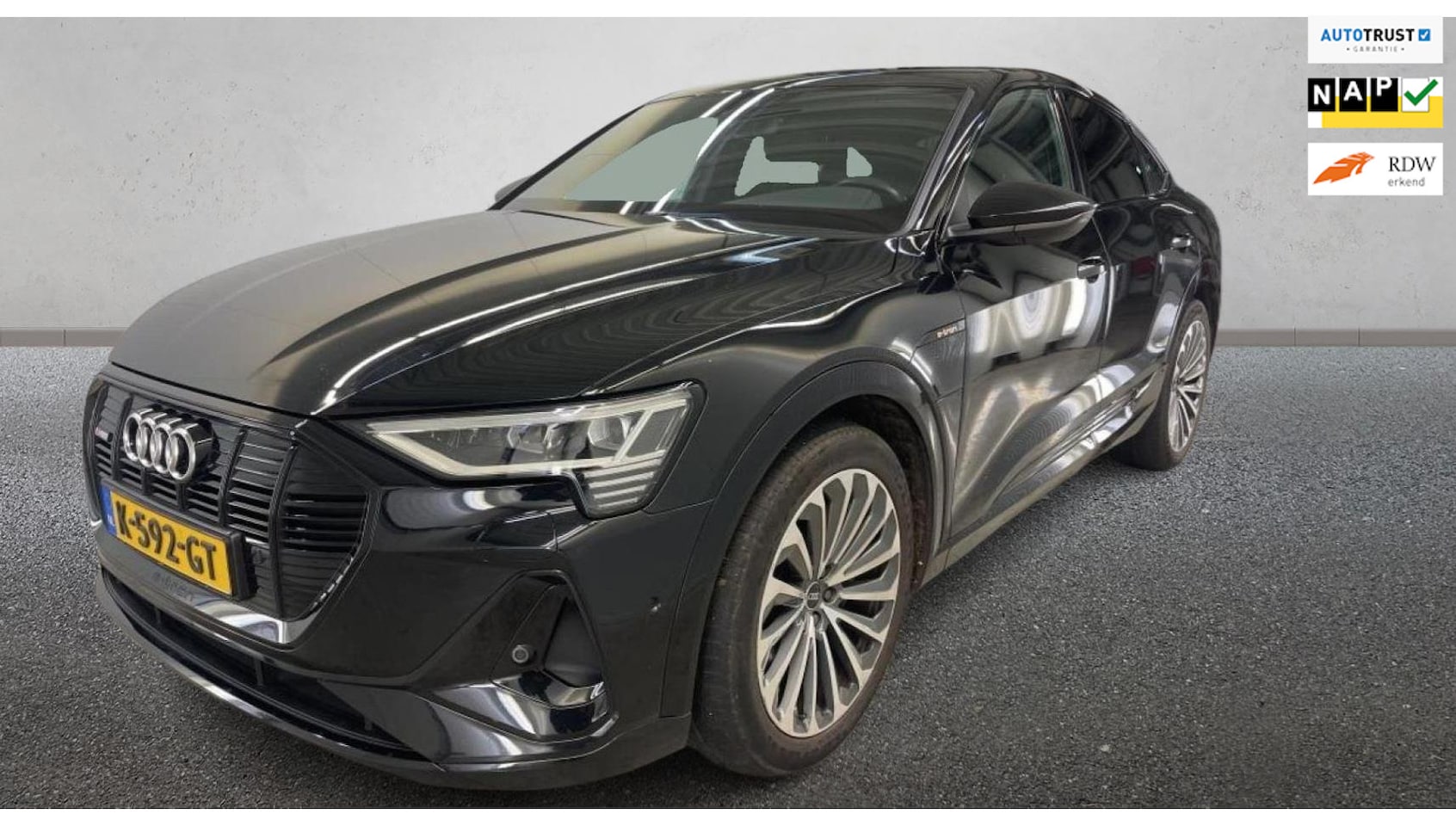 Audi e-tron Sportback - S-LINE l PANO l MATRIX l CAMERA l ADAT.CRUISE l LANE ASSIST l ORG.NL - AutoWereld.nl