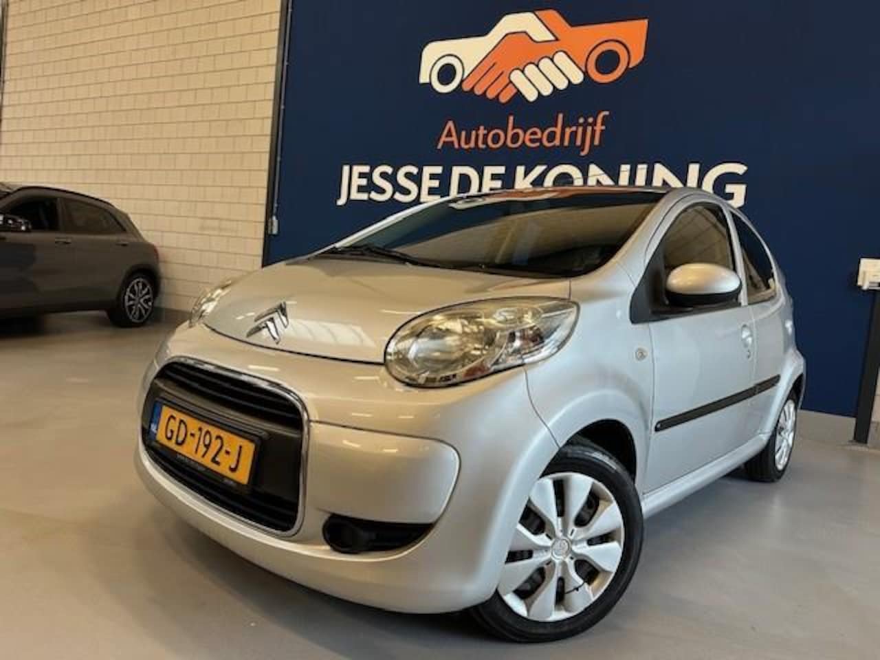 Citroën C1 - 1.0-12V Ambiance / bj.2011/ kleur: grijs / airco / 5 deurs / c.v. / NAP met 165877 km.en A - AutoWereld.nl