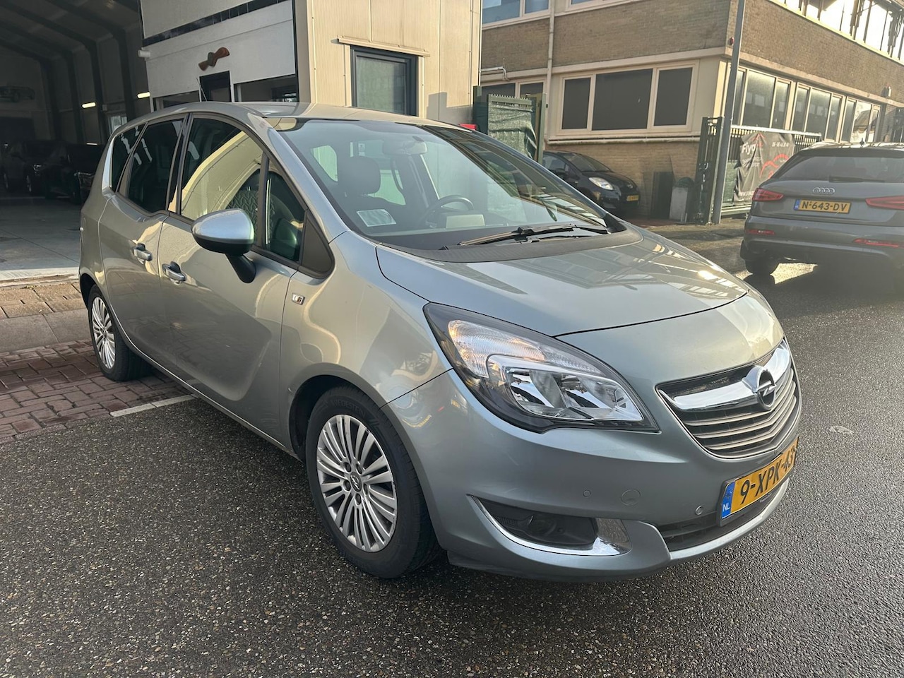Opel Meriva - 1.4 Turbo Design Edition 2014 Navi - AutoWereld.nl