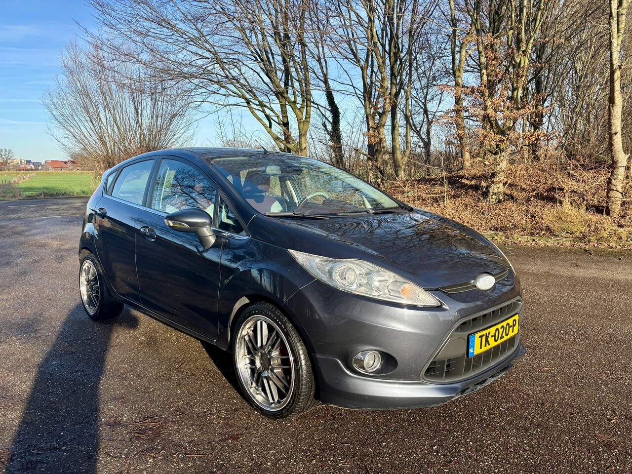 Ford Fiesta - 1.6 Ghia | 120PK | Leer | Clima | APK 08-2026 - AutoWereld.nl