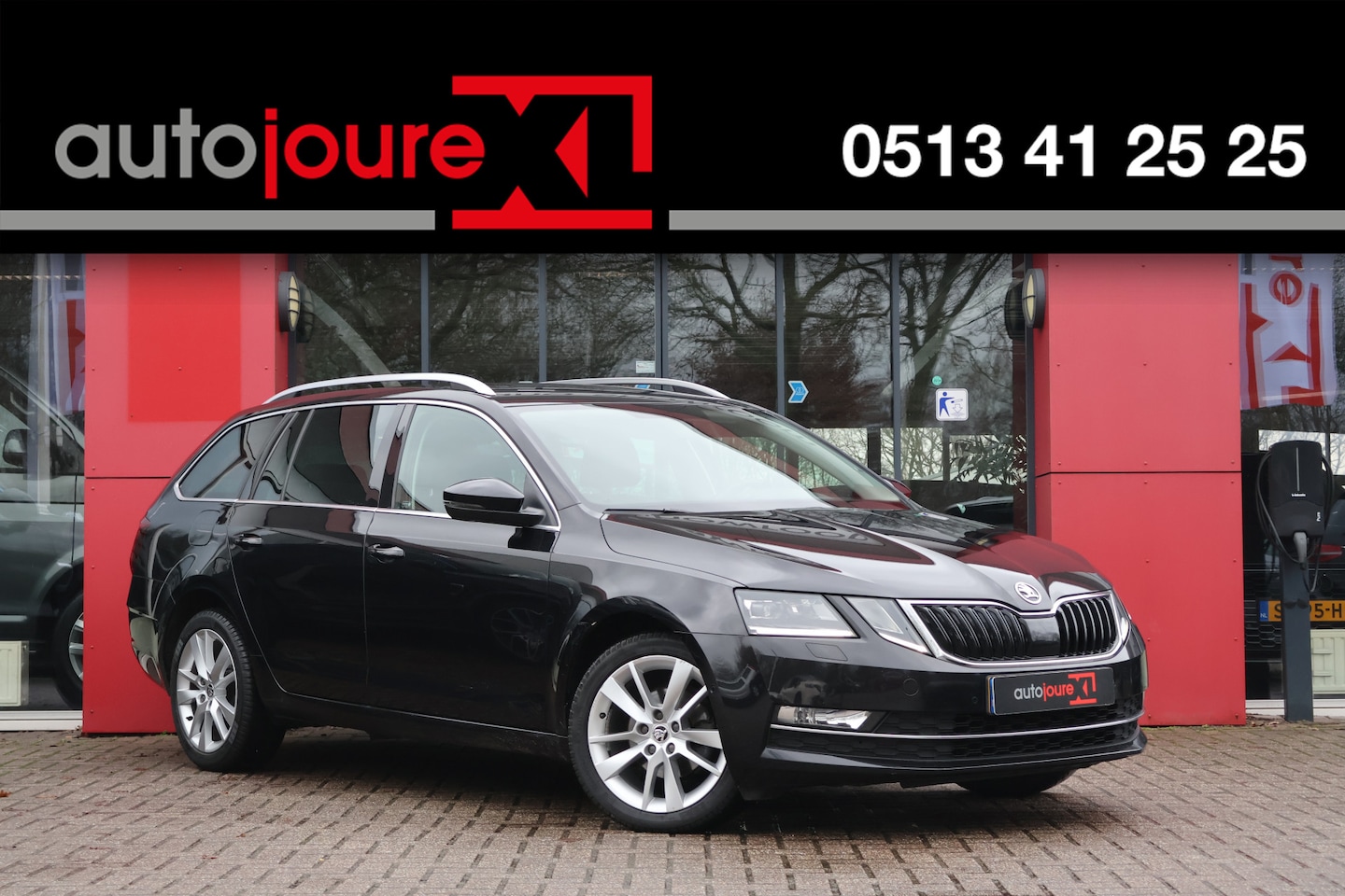 Skoda Octavia Combi - 1.6 TDI Greentech Style Business | Origineel NL | Trekhaak | Canton Sound | Virtual Cockpi - AutoWereld.nl