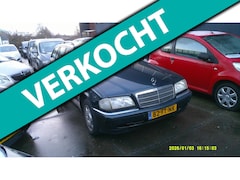 Mercedes-Benz C-klasse Combi - 200 K. Sport autom leer elek pak nap apk