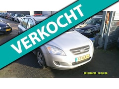 Kia Cee'd Sporty Wagon - 1.4 X-tra airco elek pak nap apk