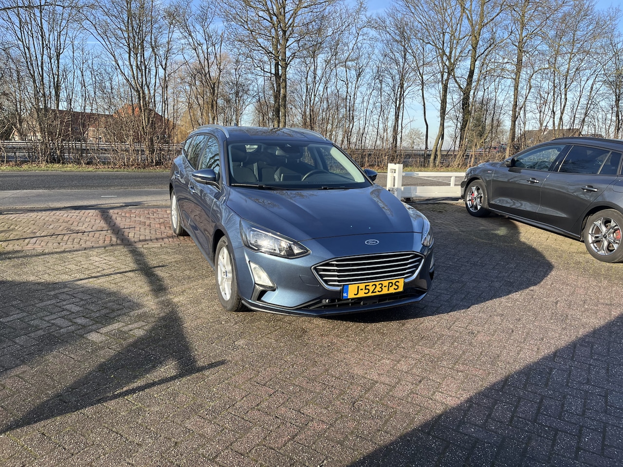 Ford Focus Wagon - 1.0 EcoBoost Trend Edition Business NAVI CARPLAY CRUISE - AutoWereld.nl