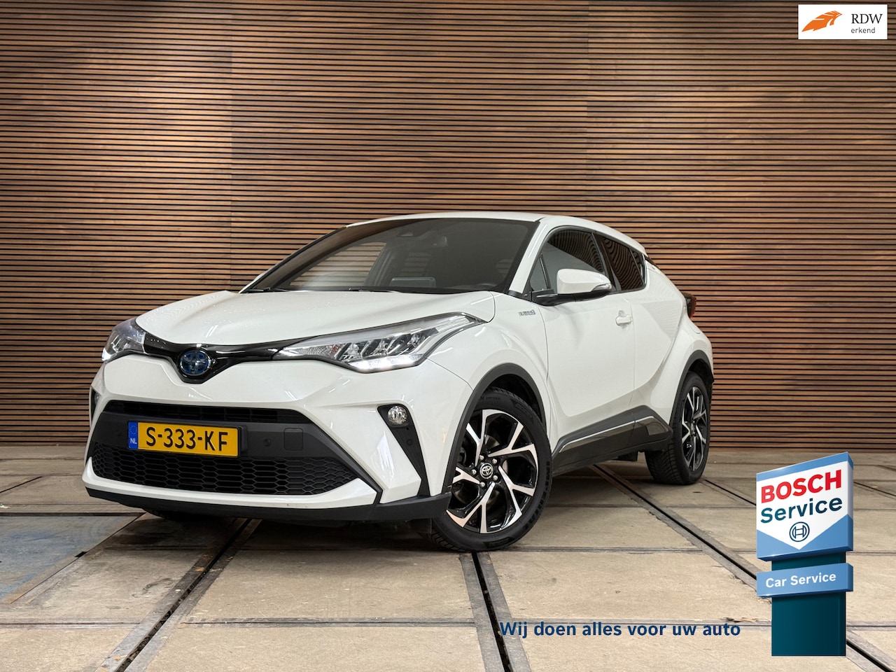 Toyota C-HR - 1.8 Hybrid Business Plus | 18' inch | Camera | Carplay | LED | DAB | Adaptive Cruise Contr - AutoWereld.nl