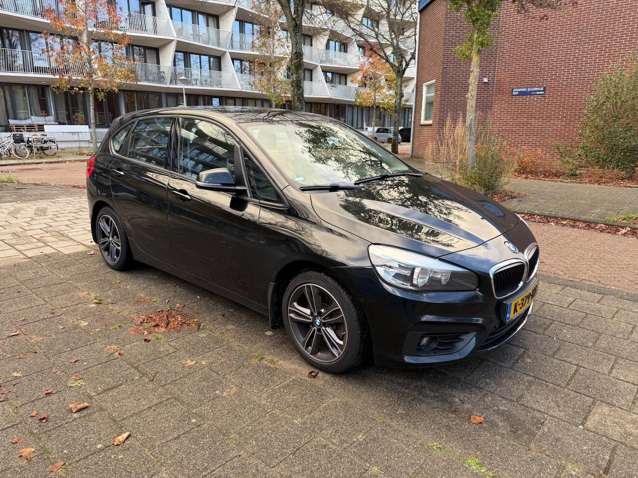 BMW 2-serie Active Tourer - 216d Centennial High Executive Euro 6 NW APK - AutoWereld.nl