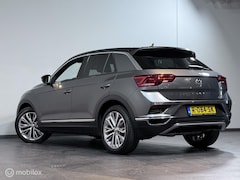 Volkswagen T-Roc - 2.0 TSI DSG 4Motion Sport |NAVI |CARPLAY